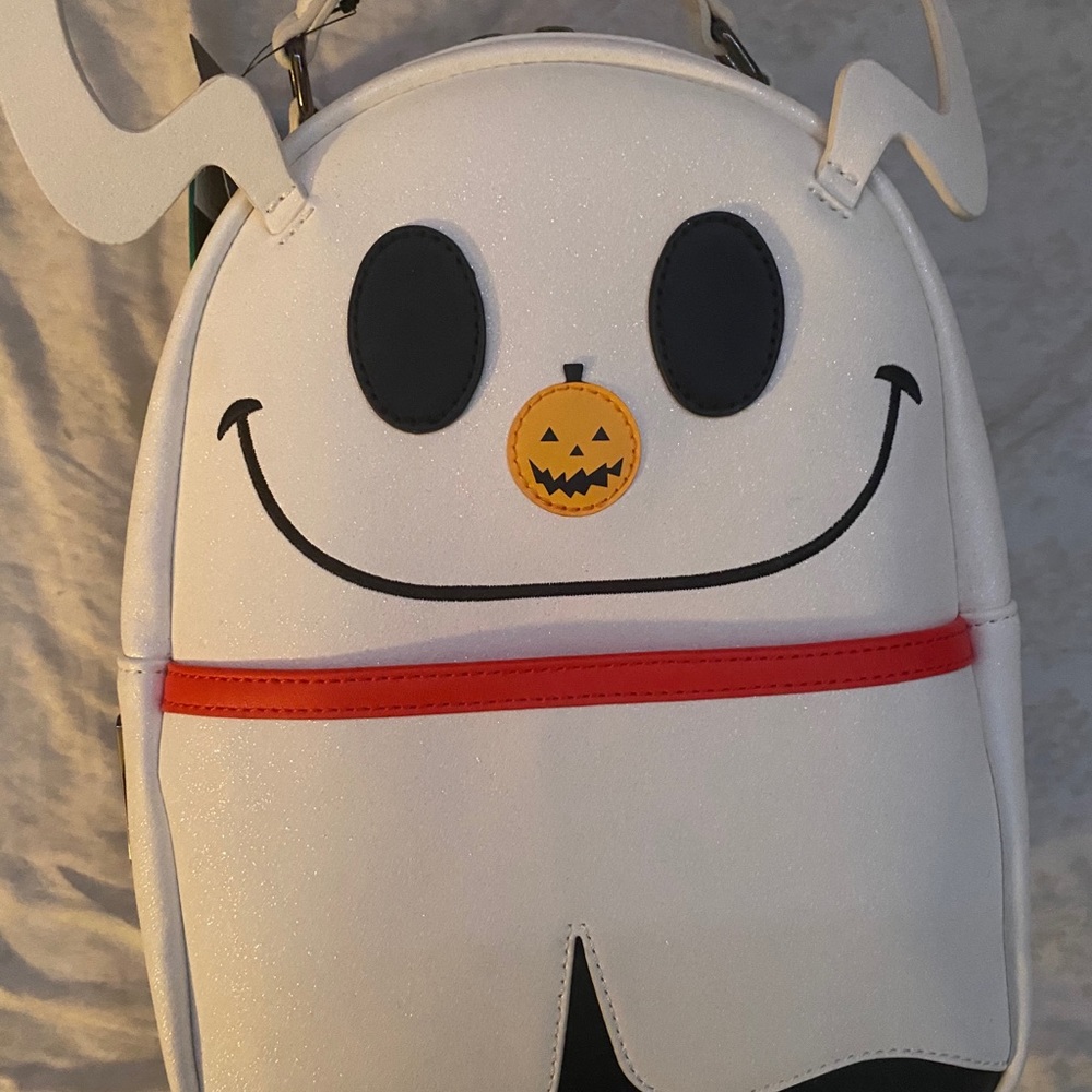 Nightmare before Christmas zero loungefly